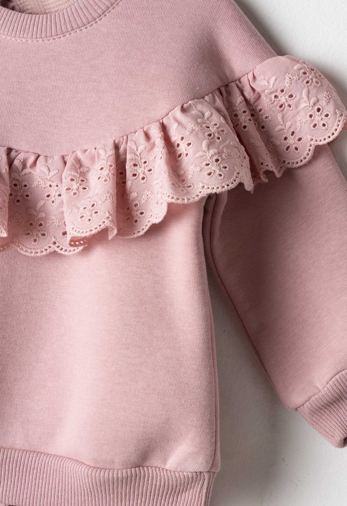 Completo Eyelet